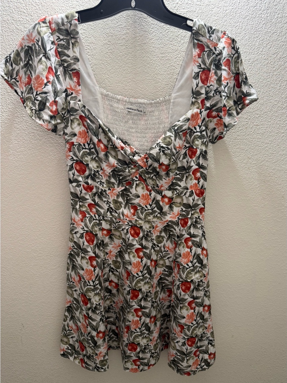 Abercrombie & Fitch White Floral Scoop Neck Tunic with Coral & Green